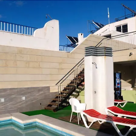 Oasis Plaza Hotel 3*