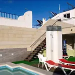 Oasis Plaza Hotel 3*