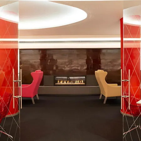 Oasis Plaza فندق 3*