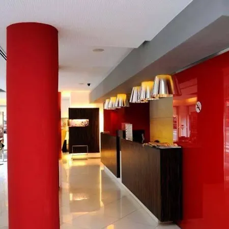 酒店 绿洲广场酒店 貝尼多姆
