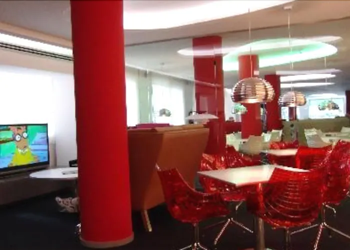 Oasis Plaza Hotel