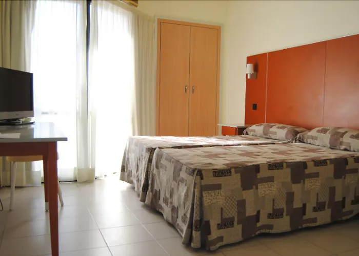 Hotel Oasis Plaza